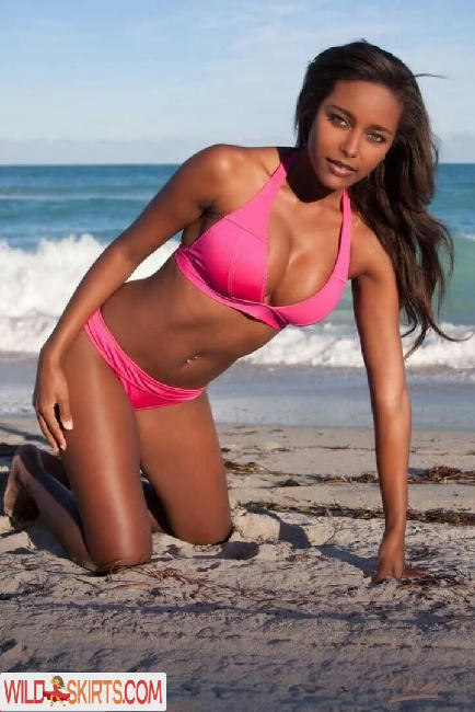 Brandi Rhodes / thebrandirhodes nude Instagram leaked photo #186