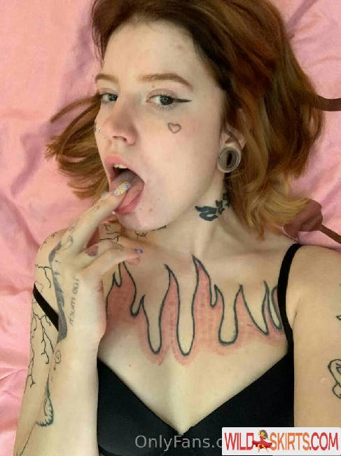 brattyauroravip / brattyauroravip / thetallbrunette nude OnlyFans, Instagram leaked photo #43