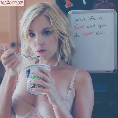 Brea Grant / breagrant nude Instagram leaked photo #21