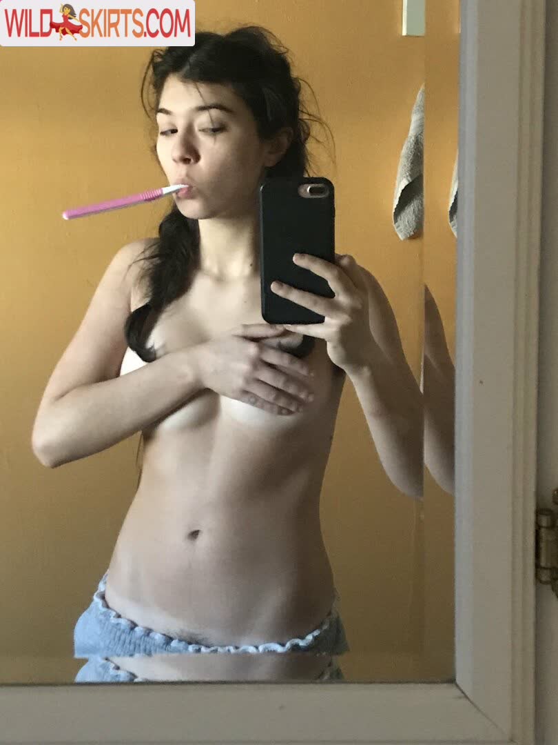 Brei_elle nude leaked photo #11