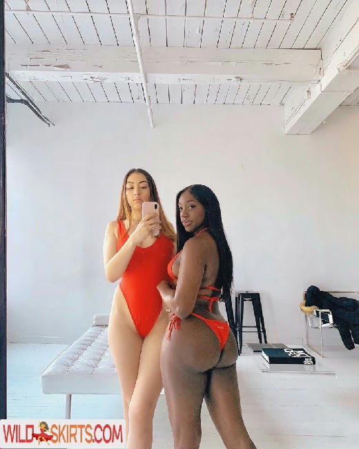 bribriann6722 / iibriannaii / sexybribri22 / theinfinitesadnesss nude OnlyFans, Instagram leaked photo #13