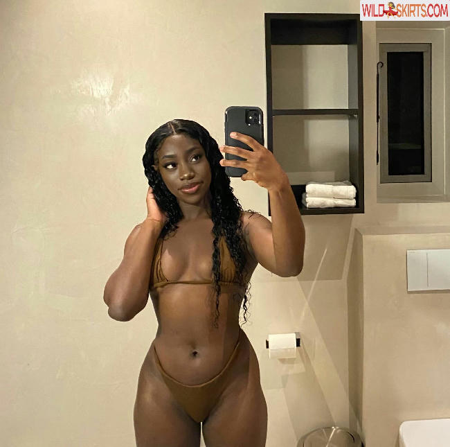 bribriann6722 / iibriannaii / sexybribri22 / theinfinitesadnesss nude OnlyFans, Instagram leaked photo #24