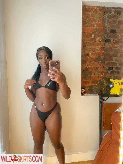 bribriann6722 / iibriannaii / sexybribri22 / theinfinitesadnesss nude OnlyFans, Instagram leaked photo #55