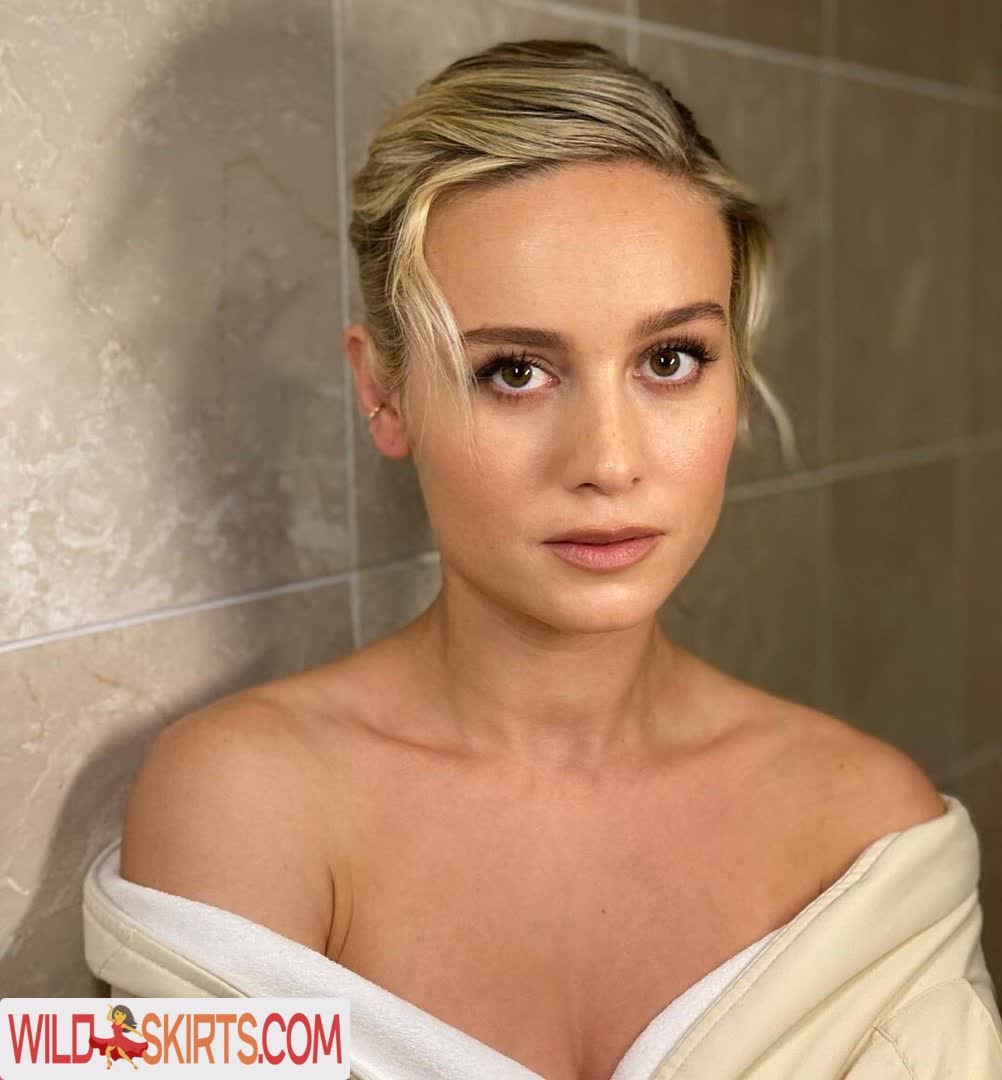 Brie Larson nude leaked photo #26