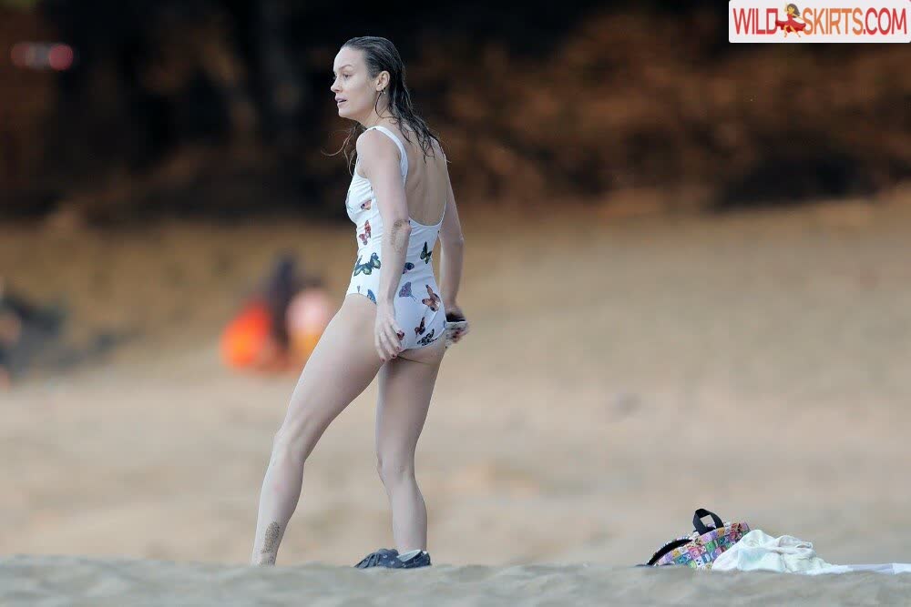 Brie Larson / brielarson / finalgirleph nude OnlyFans, Instagram leaked photo #2