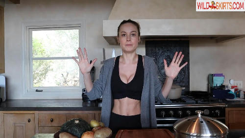 Brie Larson / brielarson / finalgirleph nude OnlyFans, Instagram leaked photo #143