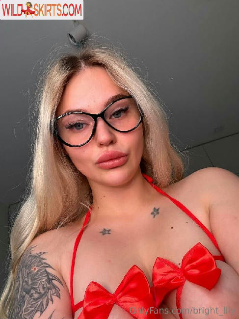 bright_lily nude OnlyFans leaked photo #34