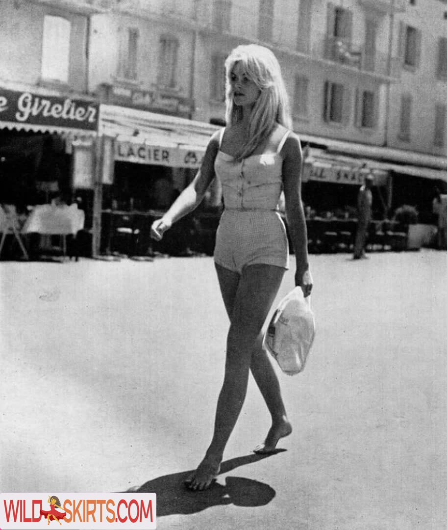 Brigitte Bardot nude leaked photo #127