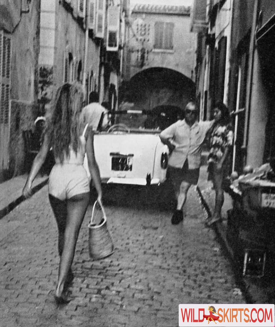 Brigitte Bardot / brigittebardotbb nude Instagram leaked photo #15