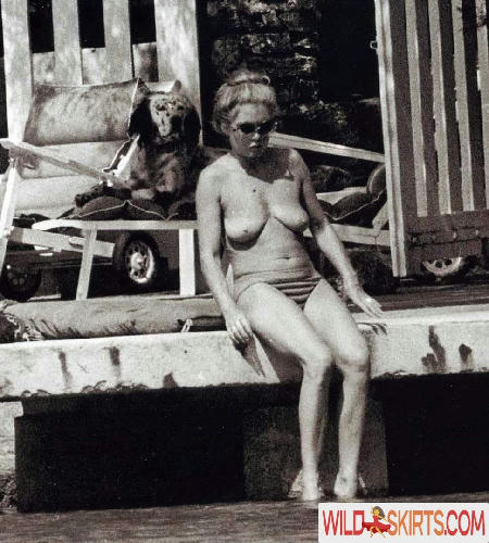 Brigitte Bardot / brigittebardotbb nude Instagram leaked photo #20