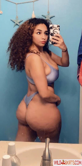 brimercado14 / bri__onepiece12 / bri_mercado nude Instagram leaked photo #14