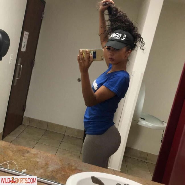 Brittany Renner / bundleofbrittany nude Instagram leaked photo #472