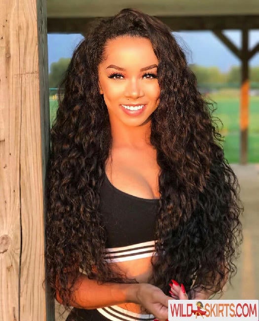 Brittany Renner / bundleofbrittany nude Instagram leaked photo #521