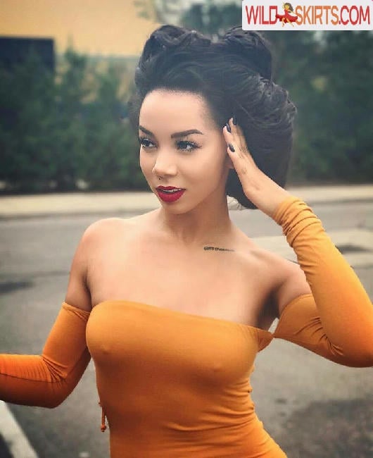 Brittany Renner / bundleofbrittany nude Instagram leaked photo #501