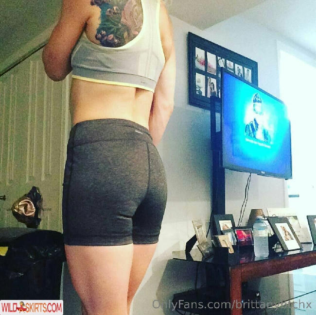 brittanybtchx / brittalinehan / brittanybtchx nude OnlyFans, Instagram leaked photo #32