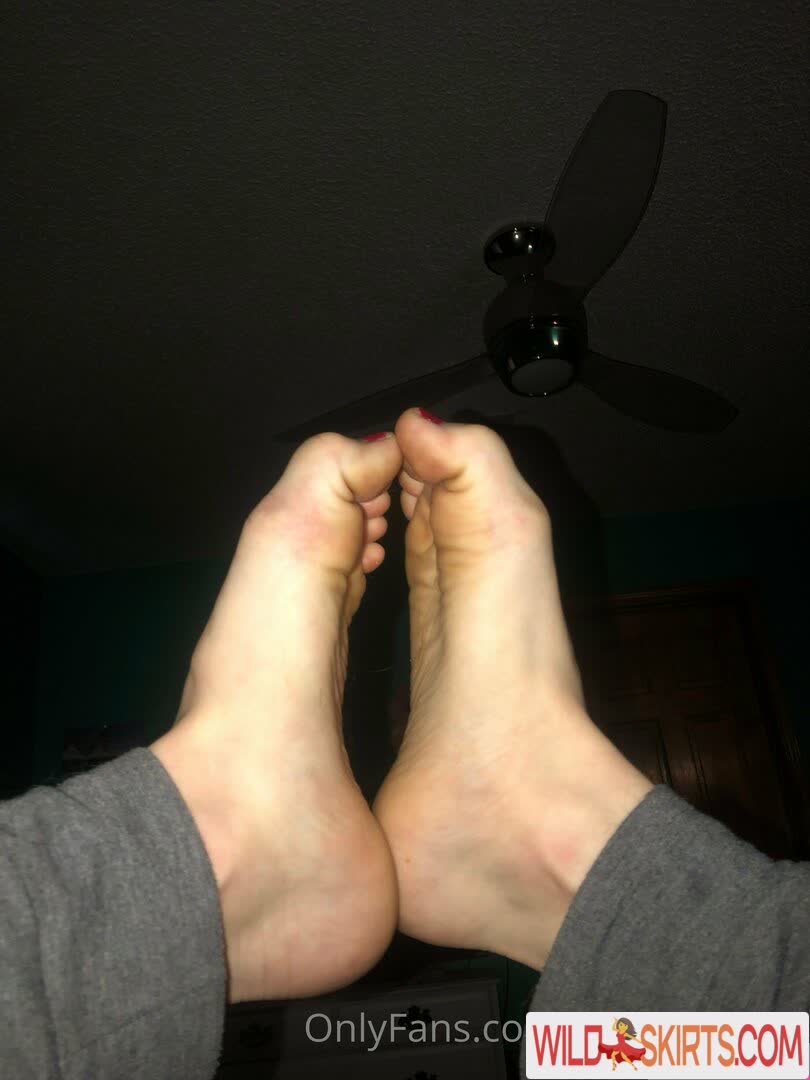 brittneysoles / brittneysoles / gypsy_soles nude OnlyFans, Instagram leaked photo #10