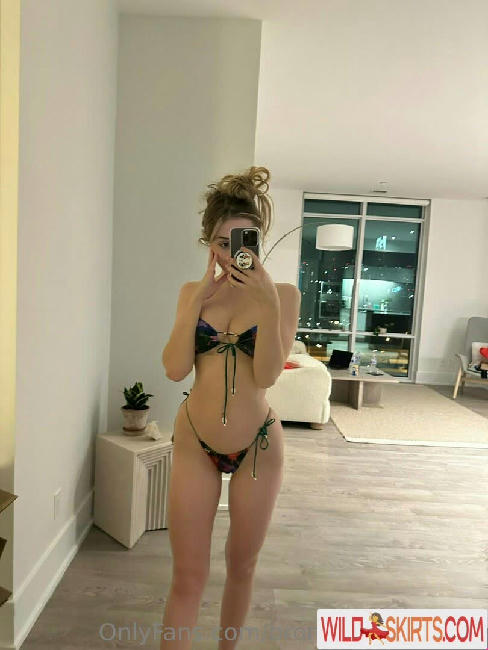 bronwinaurorafree / bronwinaurora / bronwinaurorafree nude OnlyFans, Instagram leaked photo #42