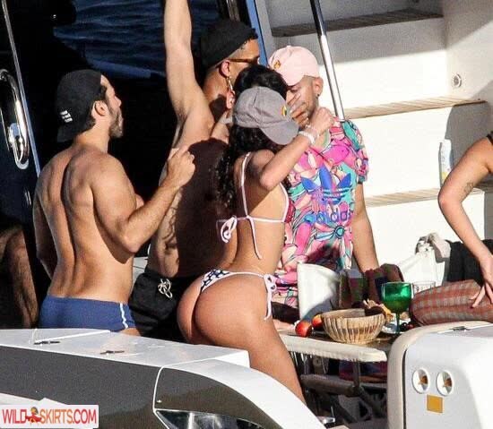 Bruna Marquezine nude leaked photo #3