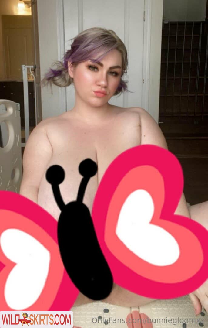 Bunniegloomxx nude leaked photo #5