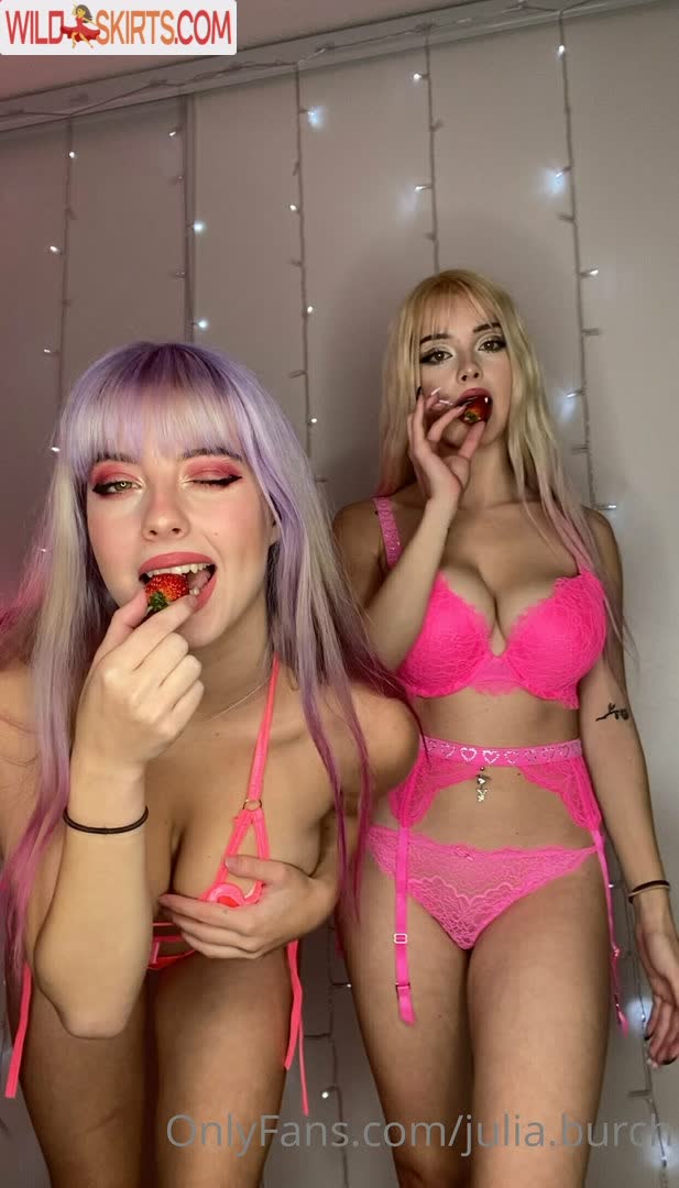 Burch Twins / juliaa.burch / juliaaburch nude OnlyFans, Instagram leaked photo #15