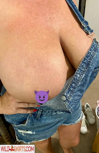 Busty38HH / Busty38HH / busty.38hh nude OnlyFans, Instagram leaked photo #26