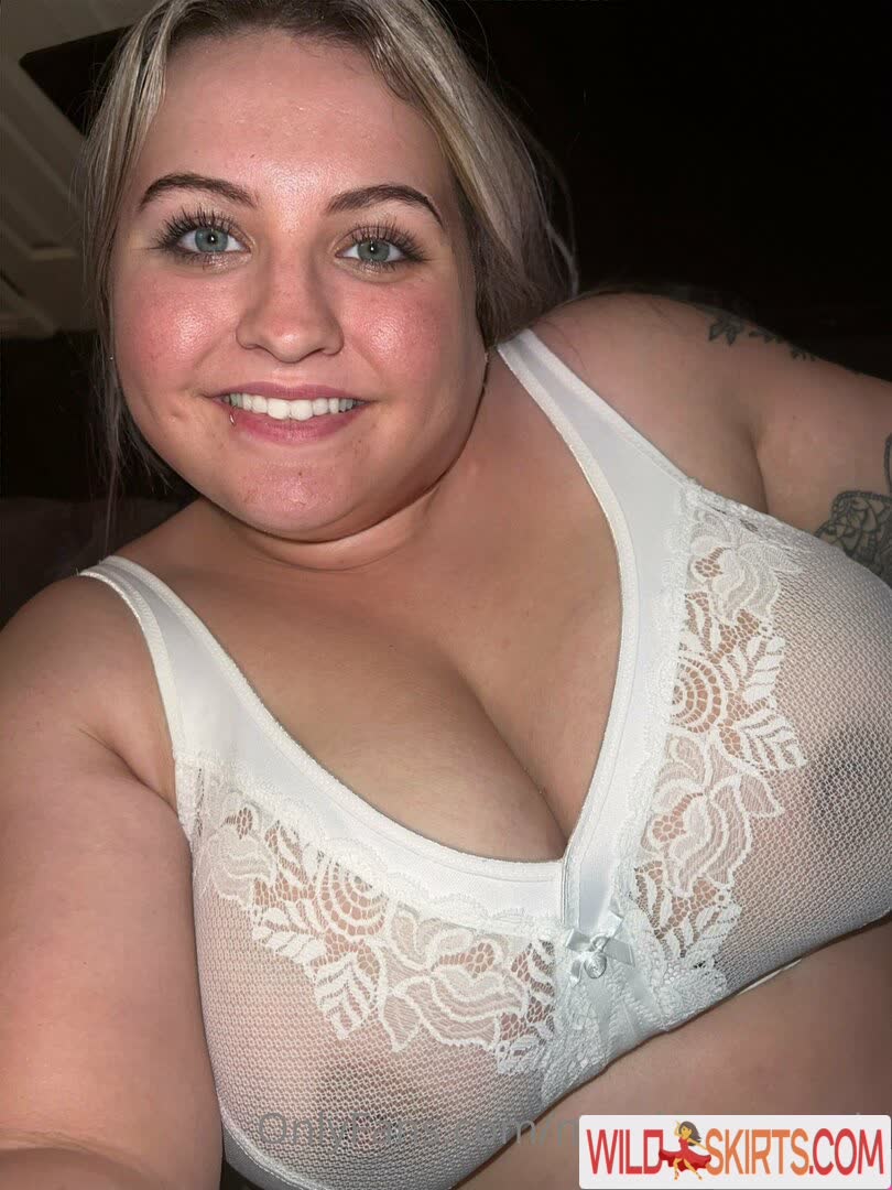 Bustybbwkate nude leaked photo #77