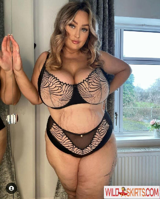 bustyholly / Bustyhollyy / bustyholly / onlyhollyx nude OnlyFans, Instagram leaked photo #96