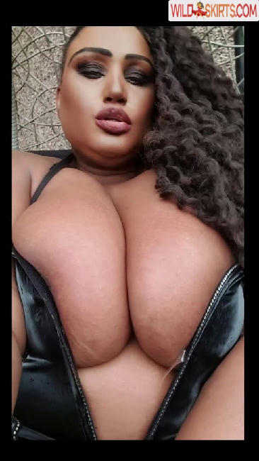 Bustymalone / Bustymalone69 / busty_malone_ / bustymalone nude OnlyFans, Instagram leaked photo #22