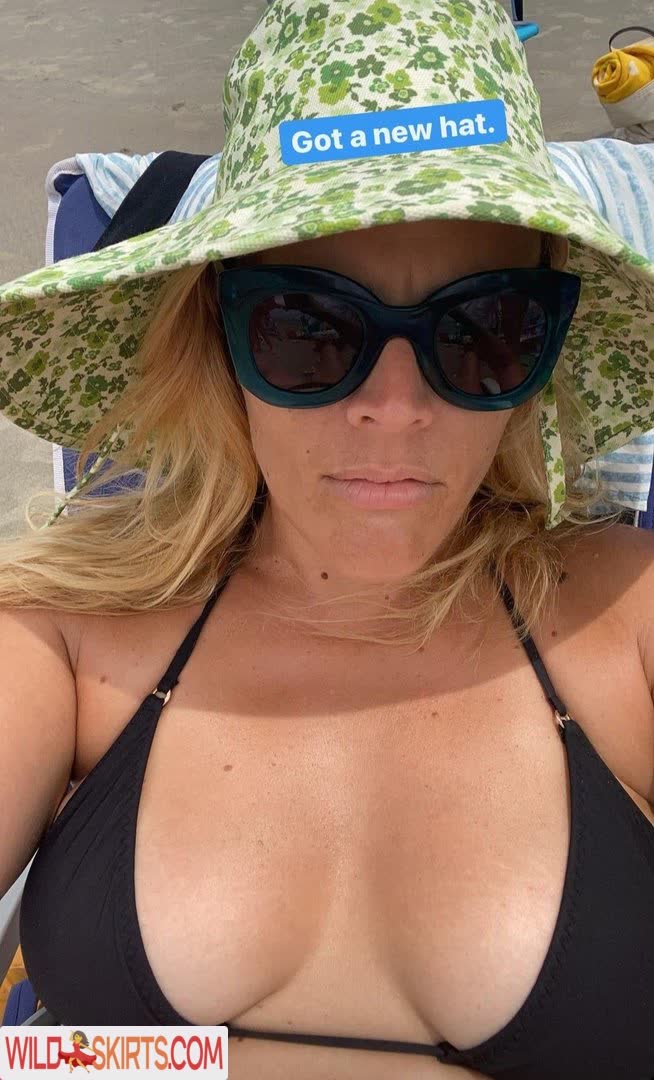 Busy Philipps / busyphilipps nude Instagram leaked photo #19