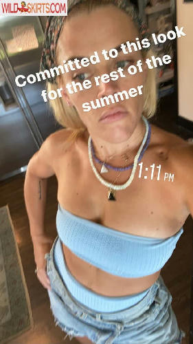 Busy Philipps / busyphilipps nude Instagram leaked photo #2