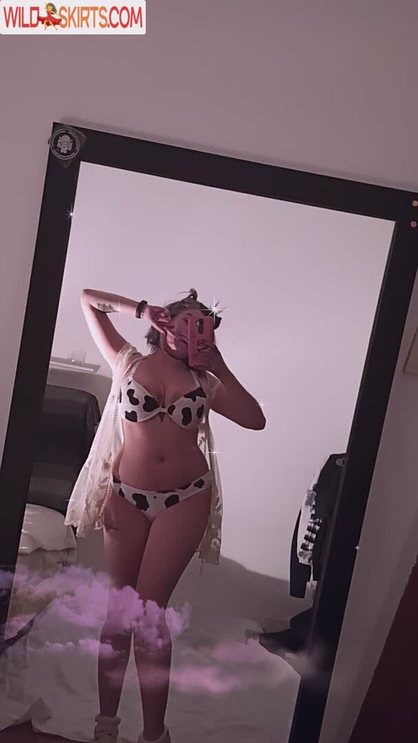 Cabaretpanda nude leaked photo #23