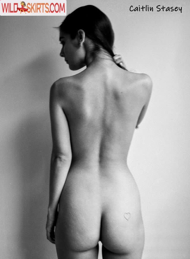 Caitlin Stasey nude leaked photo #30