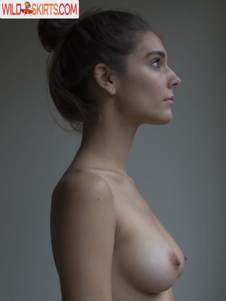 Caitlin Stasey / caitlinstasey nude Instagram leaked photo #4