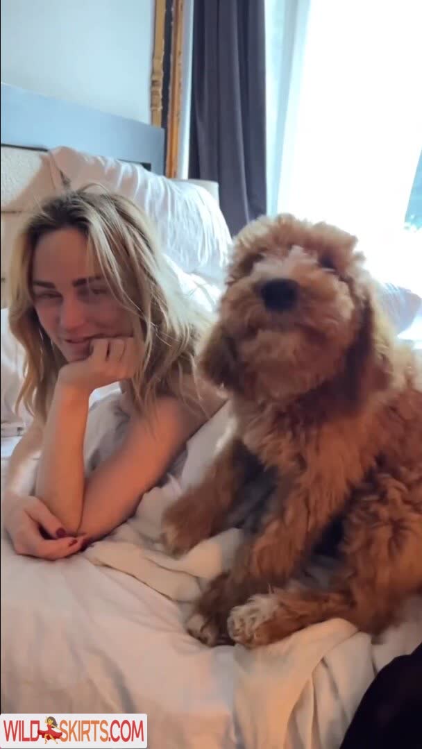 Caity Lotz / caitylotz nude Instagram leaked photo #6