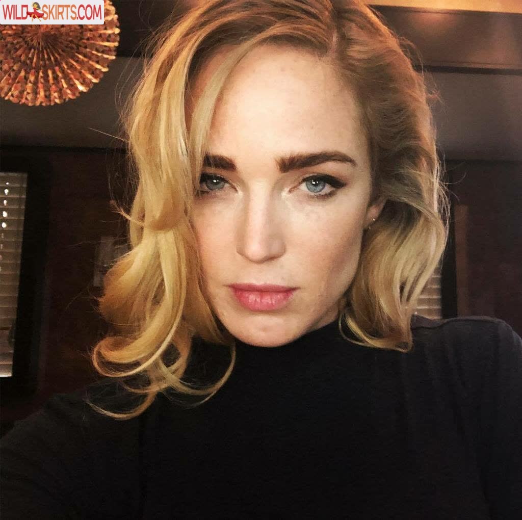 Caity Lotz / caitylotz nude Instagram leaked photo