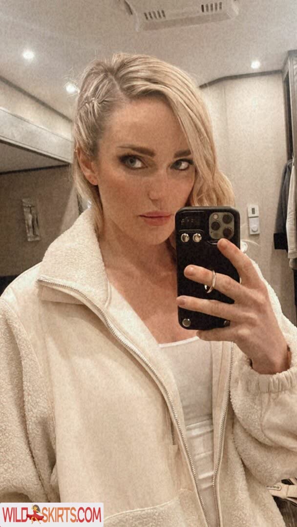 Caity Lotz / caitylotz nude Instagram leaked photo #13