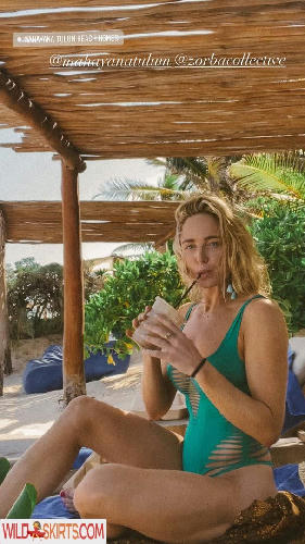 Caity Lotz / caitylotz nude Instagram leaked photo #23