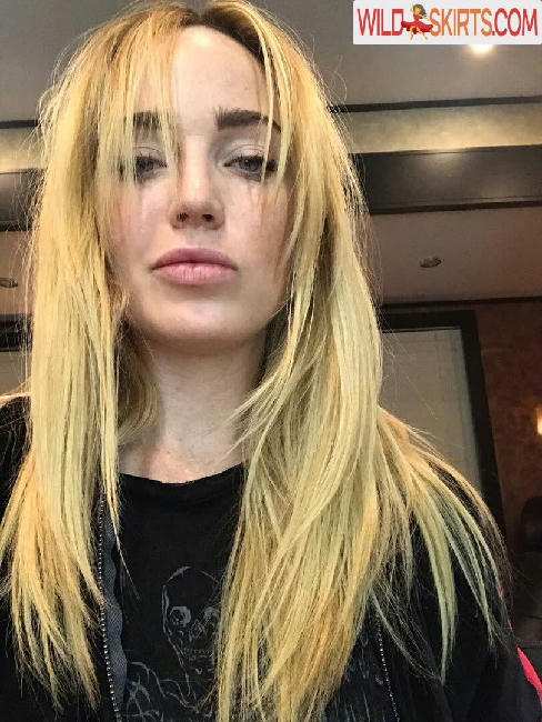 Caity Lotz / caitylotz nude Instagram leaked photo #150