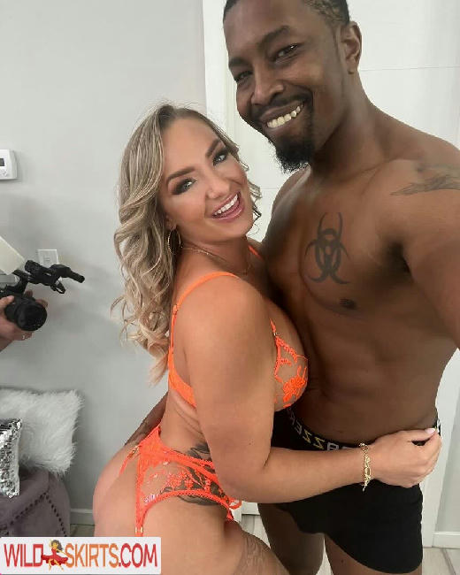 Cali Carter / calicarter86 / misscalicarter nude OnlyFans, Instagram leaked photo #46