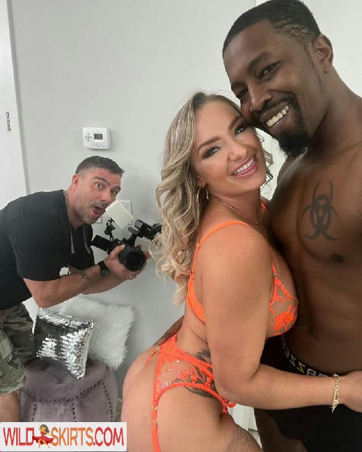 Cali Carter / calicarter86 / misscalicarter nude OnlyFans, Instagram leaked photo #47