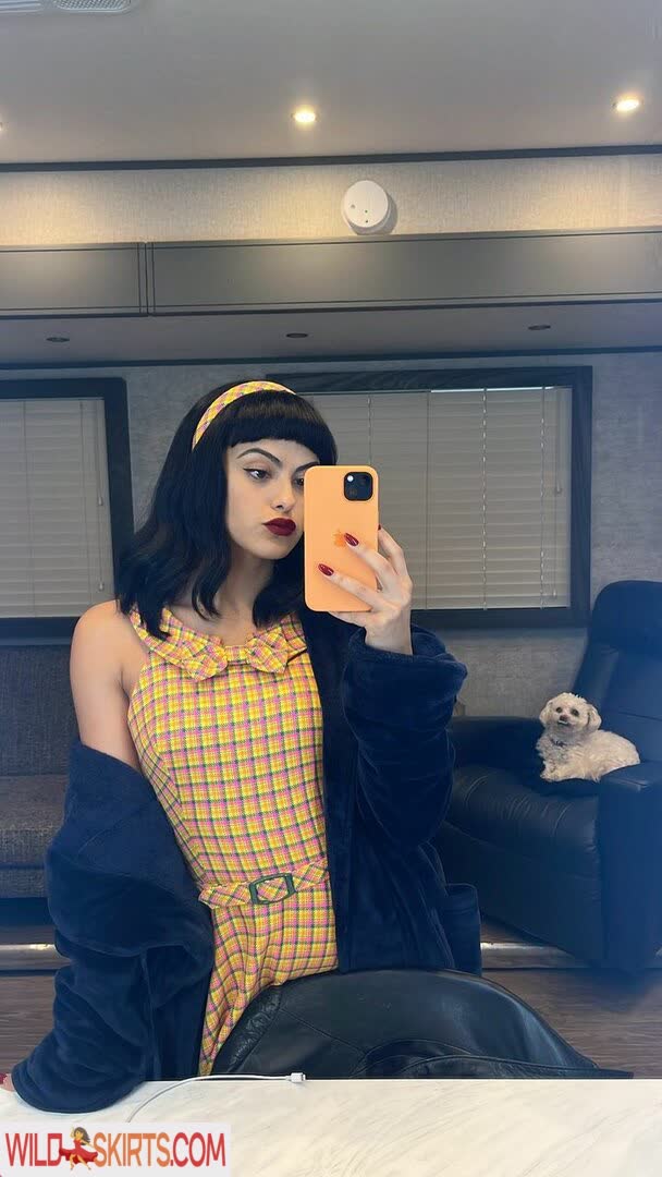 Camila Mendes / camimendes nude Instagram leaked photo #14