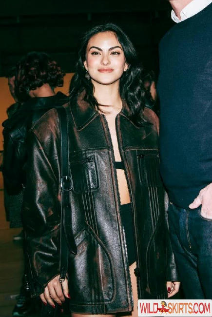 Camila Mendes / camimendes nude Instagram leaked photo #119