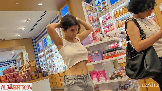 Candid Bralessday / eatcandid nude Instagram leaked photo #2