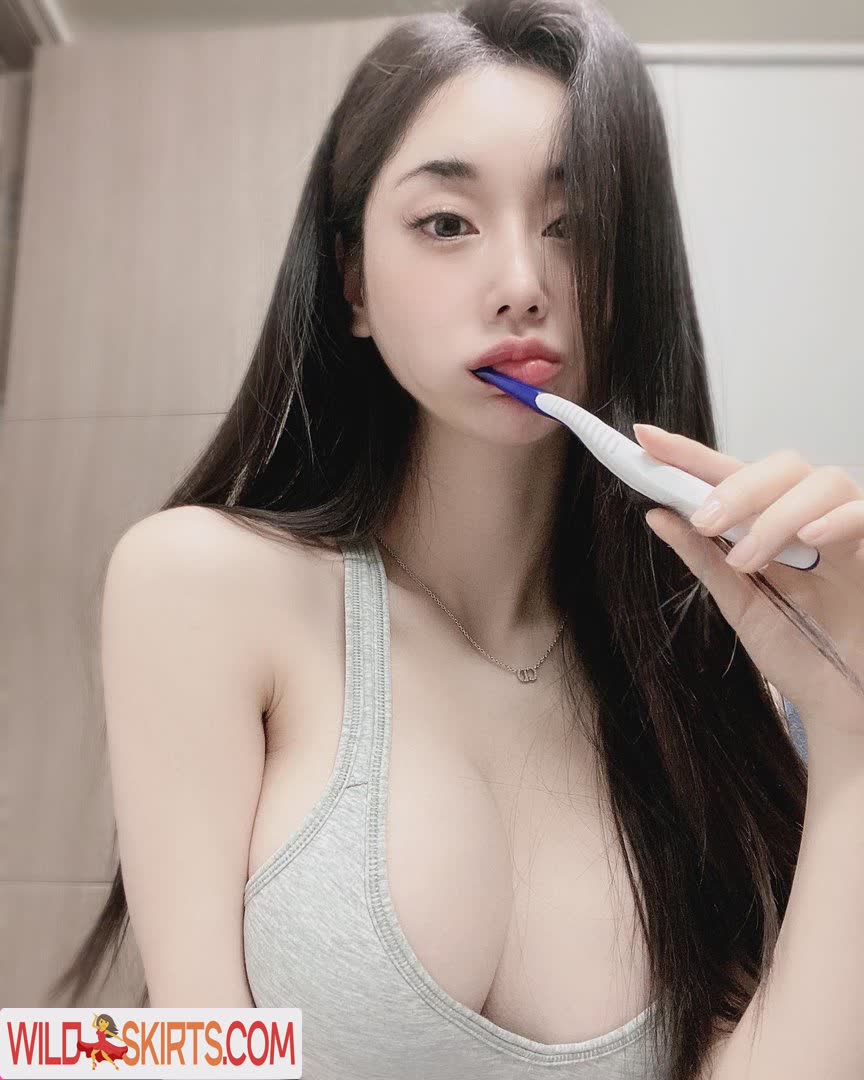 Candyseul nude leaked photo #258