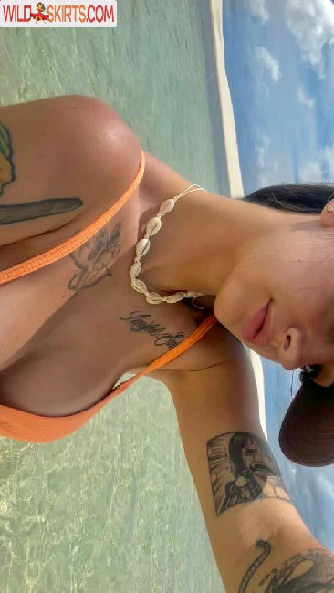 Caputile / Letícia Caputi / caputile nude Instagram leaked photo #59