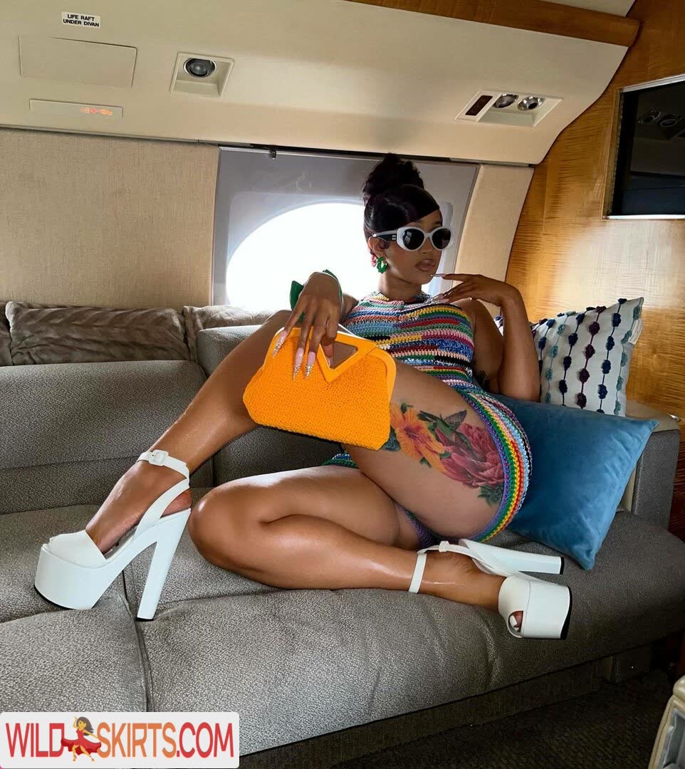 Cardi B / iamcardib nude OnlyFans, Instagram leaked photo #9