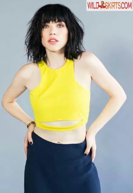 Carly Rae Jepsen / carlyraejepsen nude Instagram leaked photo #16