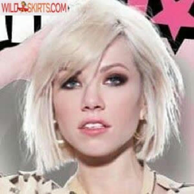 Carly Rae Jepsen / carlyraejepsen nude Instagram leaked photo #19