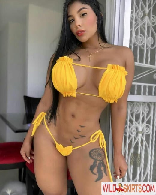 Caro Velez Betancourth / carobetancourvelez / carolinavelezbetancourth nude OnlyFans, Instagram leaked photo #29