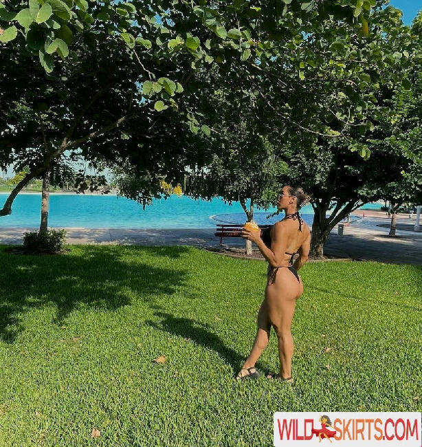 carol.cossio15 nude Instagram leaked photo #25